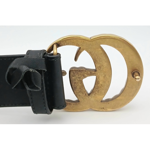 373 - A Gucci Black Leather Pearl Embellished Double G Buckle Belt. Size 80.32. Approx 94.5cm in length. T... 