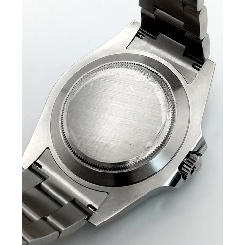 10 - A Stunning Rolex Explorer II Automatic Gents Watch. Model 216570. Stainless steel bracelet and case ... 
