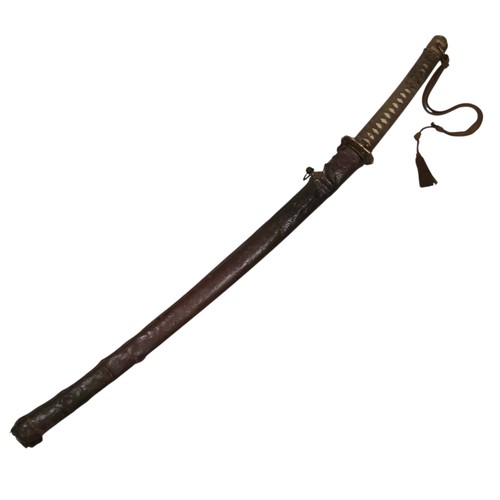 100 - A One Million Yen Japanese Sword with Silver Mon. A WWII Japanese army officer's sword with the kabu... 