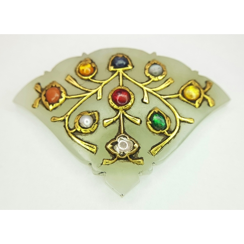 193 - An Antique Mughal-Style Haldili Jade and Gold Inlay Precious Gemstone Amulet. Featuring an inlay of ... 