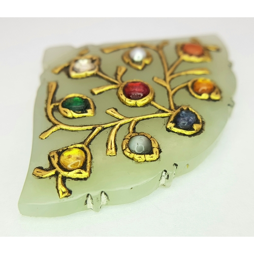 193 - An Antique Mughal-Style Haldili Jade and Gold Inlay Precious Gemstone Amulet. Featuring an inlay of ... 