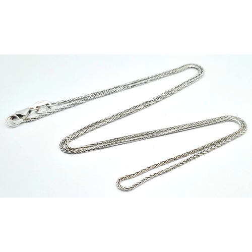 83 - An Italian 18K White Gold Disappearing Necklace. 44cm. 2.7g