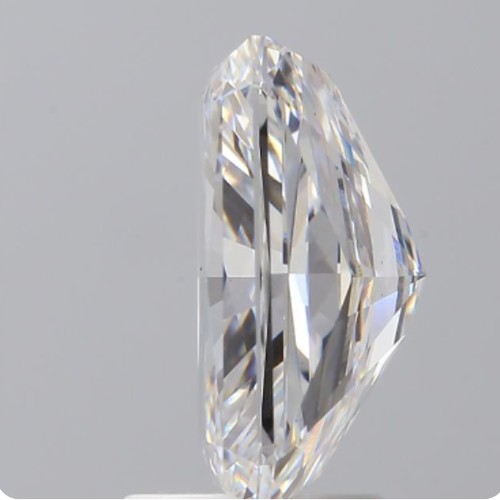 69 - A 3.01ct Radiant Cut Lab-Grown Diamond. Colour D, clarity VS2. IGI certified. Cert no: LG733530804. ... 