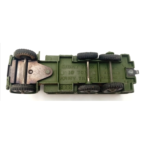 107 - Two Dinky toys military vehicles, 621 and 622. Some play wear. Please see photos.