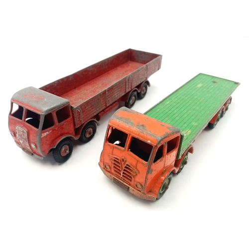 119 - Two Dinky toys Foden trucks, 501 and 502. Playworn. Please see photos.