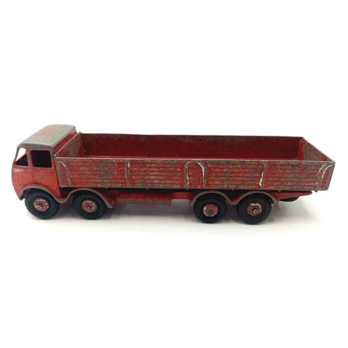 119 - Two Dinky toys Foden trucks, 501 and 502. Playworn. Please see photos.