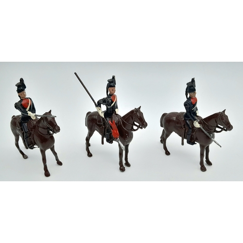 314 - A bag of vintage, Britains, hollow cast lead figures. Please see photos for conditions.