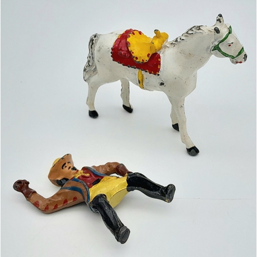 314 - A bag of vintage, Britains, hollow cast lead figures. Please see photos for conditions.