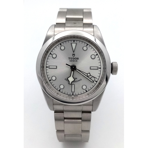 89 - A Tudor Black Bay Automatic Ladies Watch. Model 79580. Stainless steel bracelet and case - 32mm. Sil... 