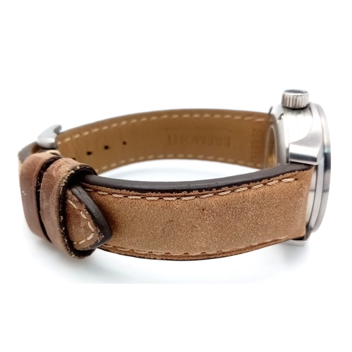 96 - A Bremont Automatic Gents Watch. Model Solo - 37. Brown leather strap. Stainless steel case -37mm. W... 