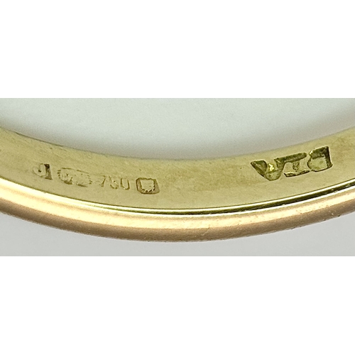 202 - An 18K Yellow Gold Diamond Solitaire Ring. A 0.33ct Princess cut diamond having H colour and SI1 cla... 