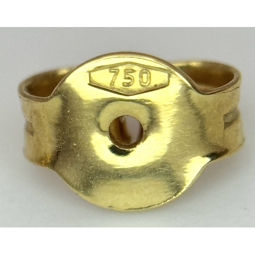 212 - A Pair of 18K Yellow Gold Diamond Stud Earrings. 0.70ctw of round brilliant cuts having near white c... 