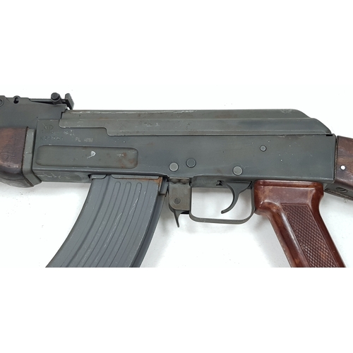 213 - A Deactivated Polish Radom AK47 Assault Rifle. 7.62mm calibre. 15 inch barrel length. Markings for 1... 
