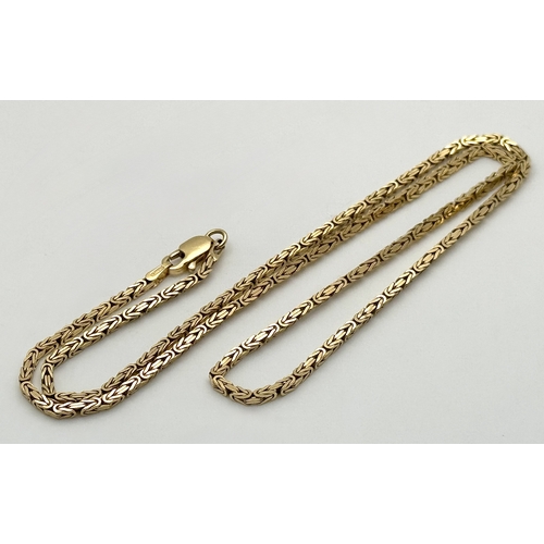 231 - Beautiful 9 CARAT GOLD FANCY BOX CHAIN NECKLACE. Full UK hallmark.  8.7 Grams. 46 cm.