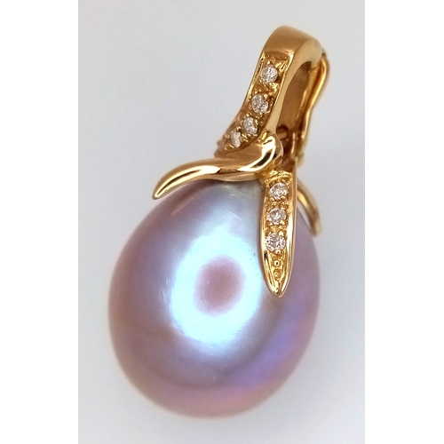 237 - An 18K Yellow Gold and Diamond Lavender Freshwater Pearl Drop Pendant. 2.5cm. MT74.