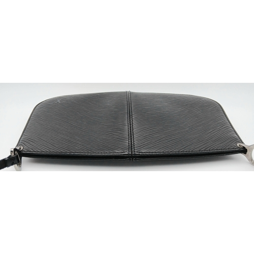 344 - A Louis Vuitton Epi Leather Pochette. Crafted in black Epi leather with the signature textured finis... 