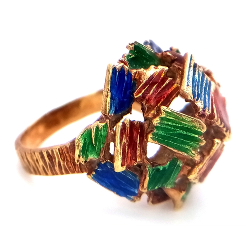 10 - A 14K Abstract Enamel Cluster Ring. Textured colourful design. Size K. 8.8g.
