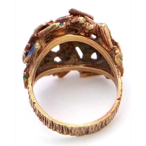 10 - A 14K Abstract Enamel Cluster Ring. Textured colourful design. Size K. 8.8g.