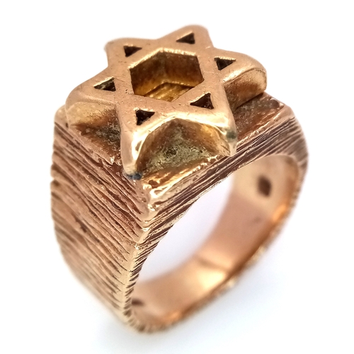 67 - A 9K Gold Ornate Star of David Signet Ring. Size M 1/2. 11.5g.