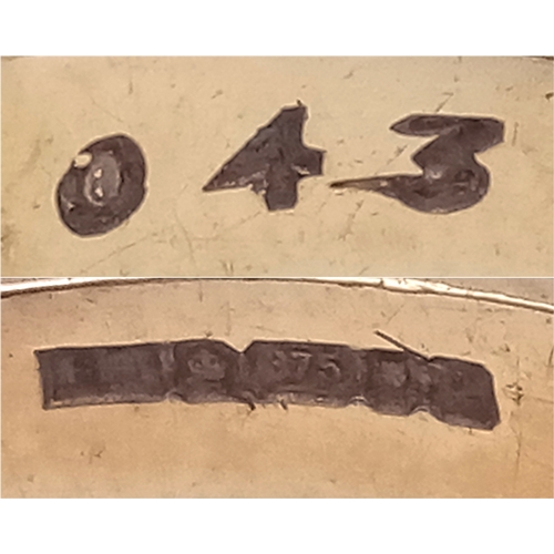 182 - Vintage 9 CARAT GOLD and LAPIS LAZULI SIGNET RING. Beautiful Corinthian Design to Sides with ‘STARRY... 