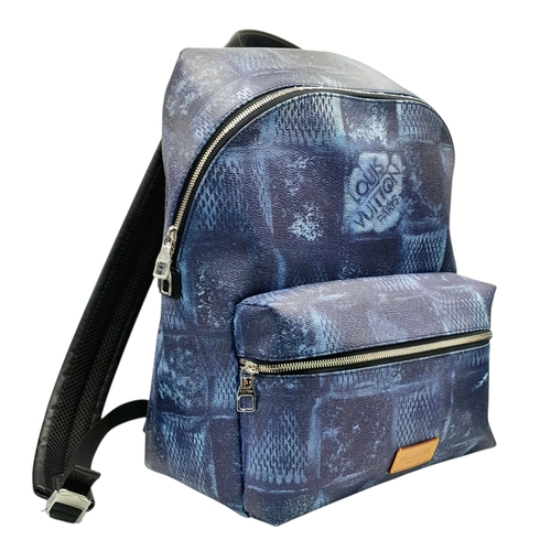 louis vuitton blue canvas backpack Discovery Limited Edition Monogram Watercolor PM 955842 and keys. Louis Vuitton Blue Bandana Canvas