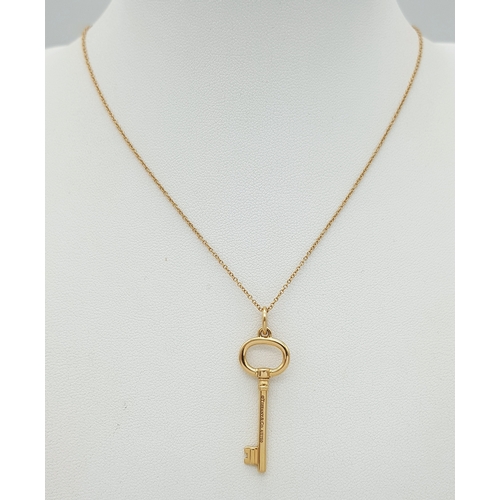 15 - A TIFFANY AND CO, 18K ROSE GOLD, KEY DESIGN PENDANT ON CHAIN NECKLACE. 4.4G. SC 8042