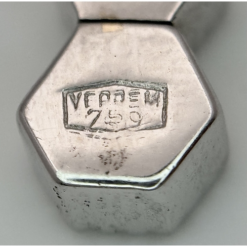 36 - AN 18K WHITE GOLD, DIAMOND SET, DROP PENDANT. 0.40 CTW. 4.8G. SC 8055