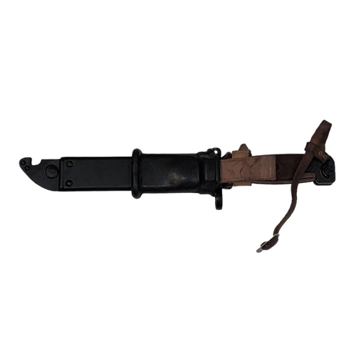 624 - Cold War Period Polish AKM Bayonet. Also used as a wire cutter when connect to the scabbard.