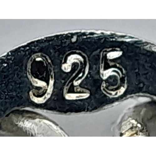 1191 - A 925 silver Filigree heart pendant, set on a silver chain necklace. Total weight 5.4G. Total length... 