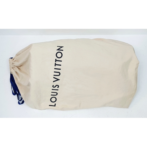 620 - A Louis Vuitton Monogram Eclipse Keepall Bandoulière 55 Travel Bag. Crafted in grey-on-black monogra... 