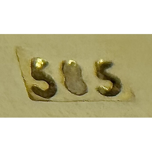 1181 - A 14K Yellow Gold and Blue Stone Gents Masonic Signet Ring. Size T. 6.45g. Ref: 27614.