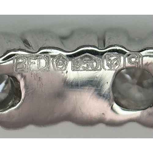 1236 - A Platinum Diamond Full Eternity Ring. 1ctw of round brilliant cut diamonds having H colour and SI1 ... 