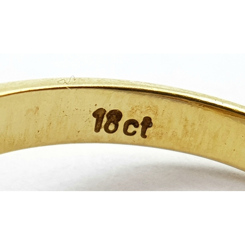 47 - An 18K Yellow Gold White Stone Swirl Ring. Size L. 4g.