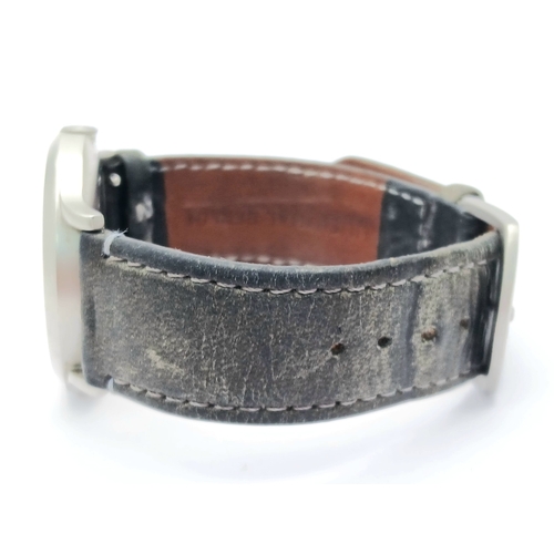 1196 - A LILIENTHAL BERLIN, LEATHER STRAP WATCH. IN FULL WORKING ORDER. WITH ORIGINAL STRAP AND BUCKLE. S/A... 