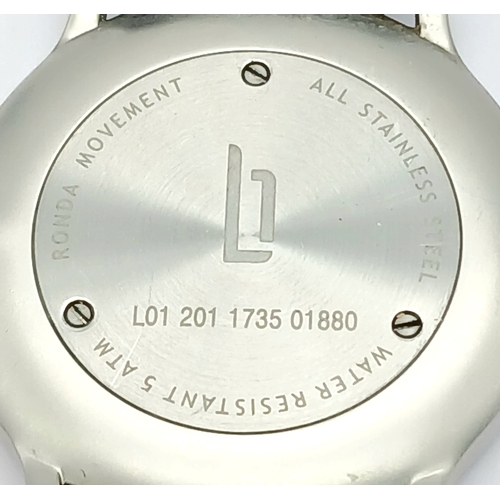 1196 - A LILIENTHAL BERLIN, LEATHER STRAP WATCH. IN FULL WORKING ORDER. WITH ORIGINAL STRAP AND BUCKLE. S/A... 