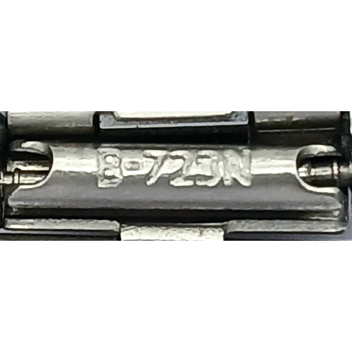 1217 - A VINTAGE, DIGITAL CASIO STEEL BRACELET WATCH. MODEL 3191. IN WORKING ORDER. S/A 1602 - 5