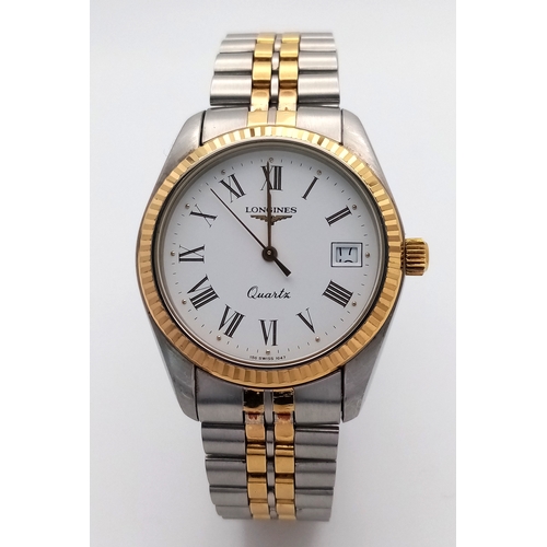 640 - A Stylish Longines Quartz Ladies Watch. Two tone stainless steel bracelet and case - 33mm. White dia... 