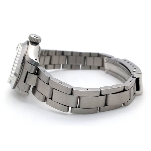 681 - A Tudor Princess Oysterdate Automatic Ladies Watch. Stainless steel bracelet and case - 24mm. Silver... 