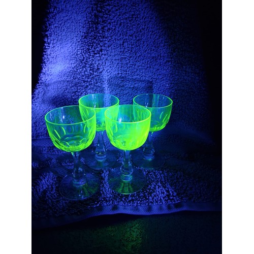 1151 - A set of four vintage, 1920's Val Saint Lambert aperitife glasses. With clear carved stems and thumb... 