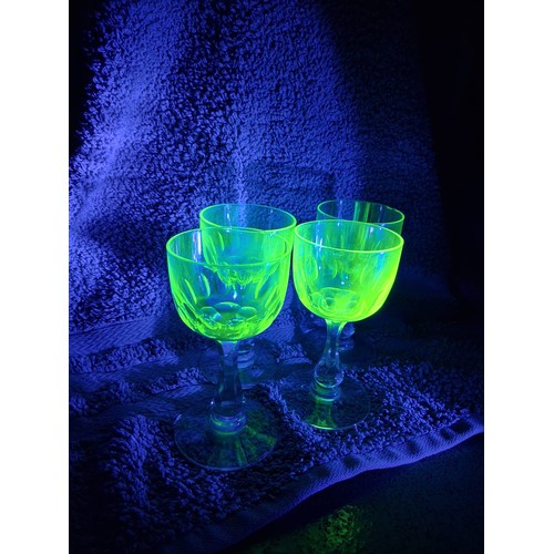 1151 - A set of four vintage, 1920's Val Saint Lambert aperitife glasses. With clear carved stems and thumb... 