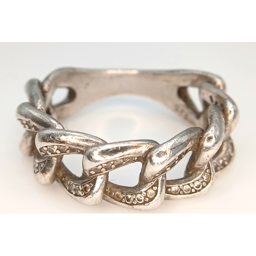 1572 - A Sterling Silver Cuban Chain Link Ring. Size P, Hallmarked 925. Total Weight 5.74 Grams.