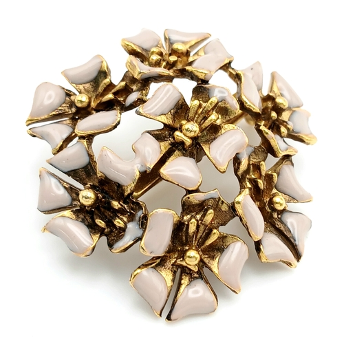 1159 - 2X large vintage gold-tone Agate and Enamelled floral design brooches. Length 4cm. Please see photos... 