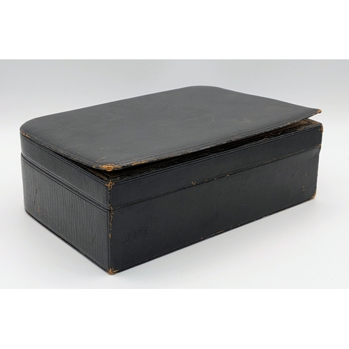 1226 - A Collection of Vintage Tie Pins, clips and cufflinks. Comes in a presenation case.