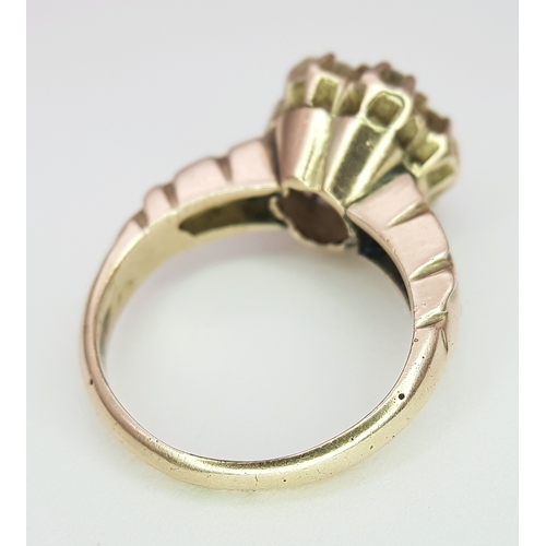 722 - An Antique 9K Gold Gilded Silver Diamond Cluster Ring. Approximately 0.42ctw diamonds. Size H 1/2 - ... 
