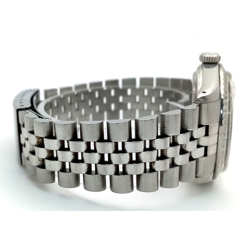 17 - A Rolex Oyster Perpetual Datejust Gents Watch. Model 16030. Stainless steel bracelet and case - 36mm... 