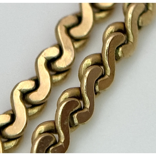 535 - A 9K Yellow Gold D 'S' Link Chain/Necklace. 40cm. 3.9g.