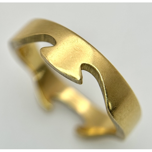 41 - A GEORG JENSEN, 18K YELLOW GOLD, FUSION RING. Size P. 6.1G WEIGHT. SC 9071