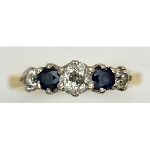 509 - AN 18K YELLOW GOLD, DIAMOND AND SAPPHIRE SET, 5 STONE RING. 0.50CT WEIGHT. TOTAL WEIGHT 4.1G, SIZE N... 