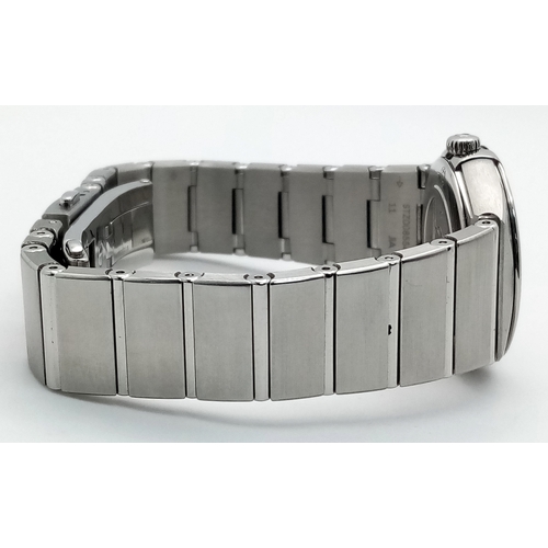 522 - An Omega Constellation Quartz Ladies Watch. Model 13110886060002. Stainless steel bracelet and case ... 