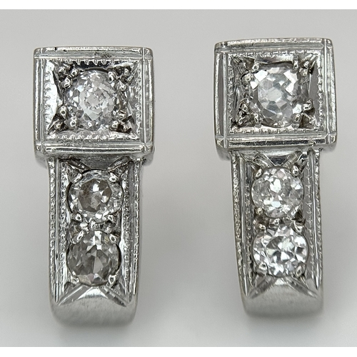 519 - A Pair of Platinum Diamond Stud Earrings. Total Weight 3.92 Grams. Ref: 3-13